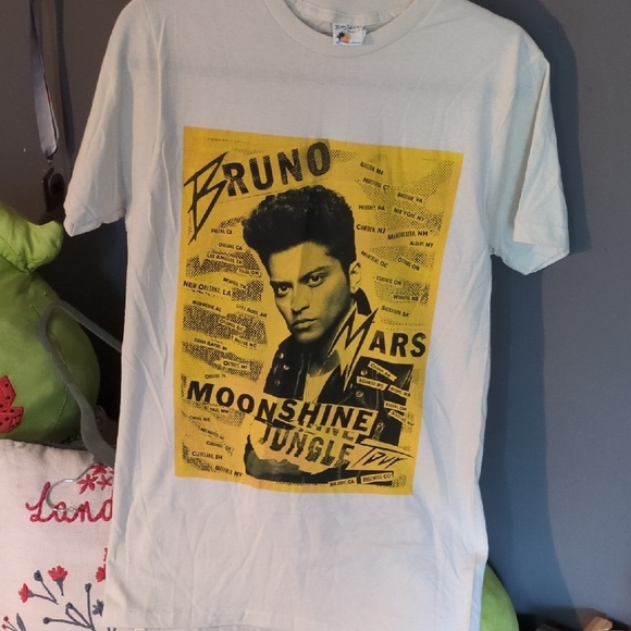Bruno Mars Graphic T-Shirt - White - Picture 1 of 5